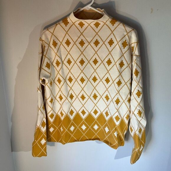 Rachel Zoe Funnel Neck Geometric Sweater, M. Mustard and White. Quality - Picture 8 of 16